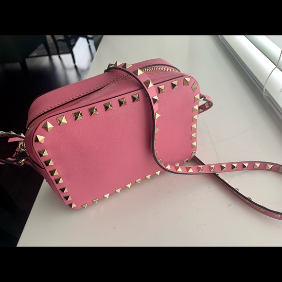 Valentino Pink Camera Bag - Picture 4 of 4